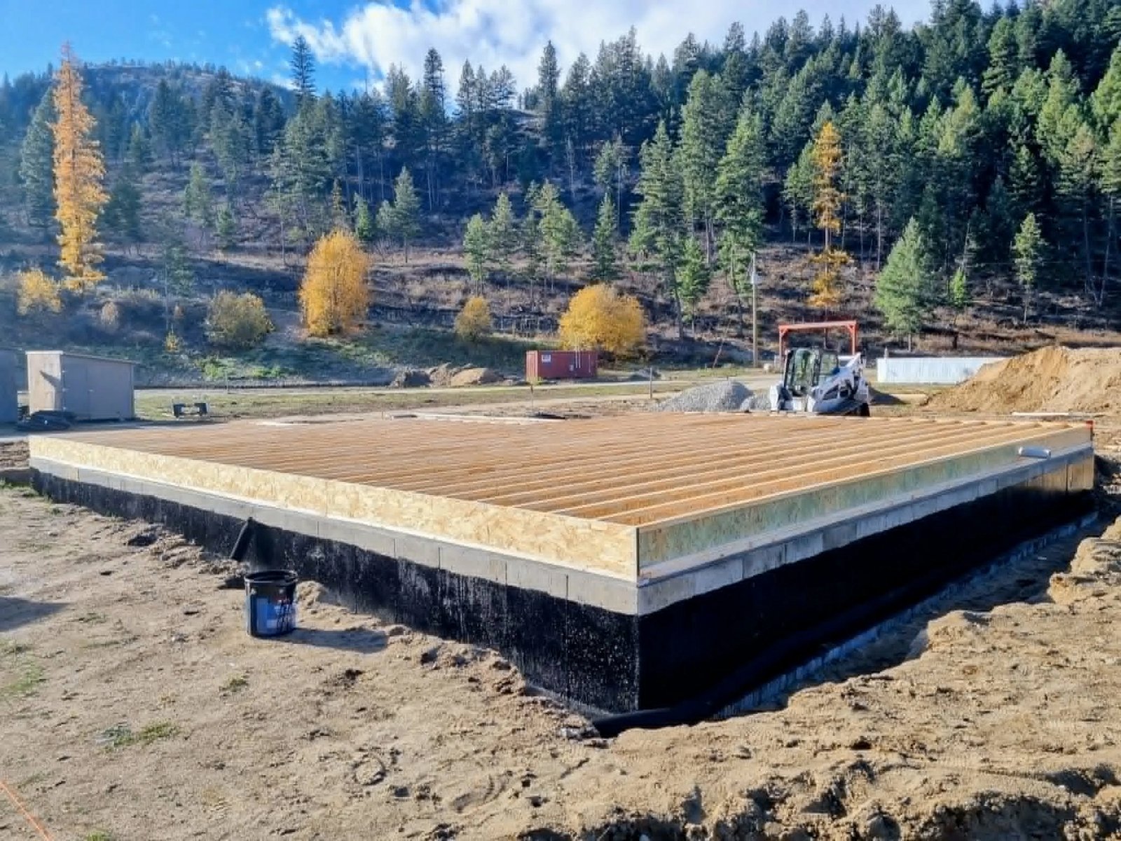 Custom home construction in the West Kootenays — Foundation & subfloor